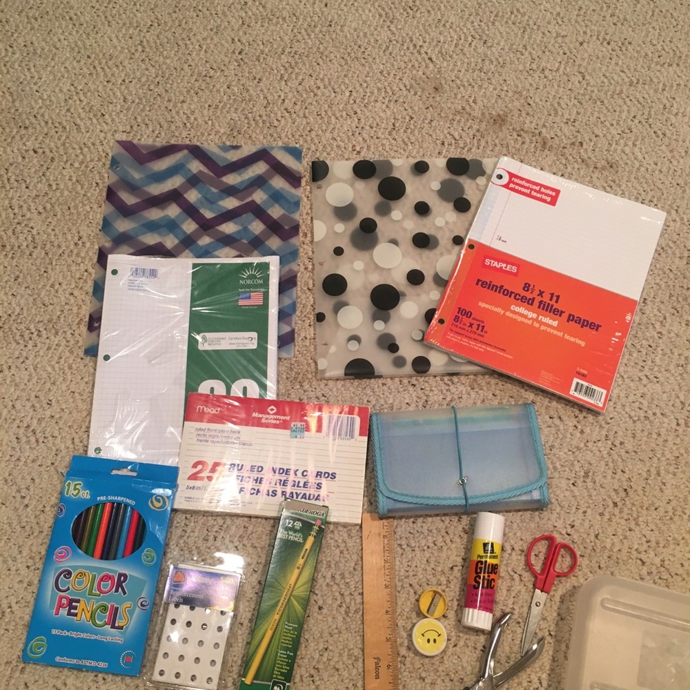 🌻Must go!!  18 plus school supply bundle - Picture 2 of 8